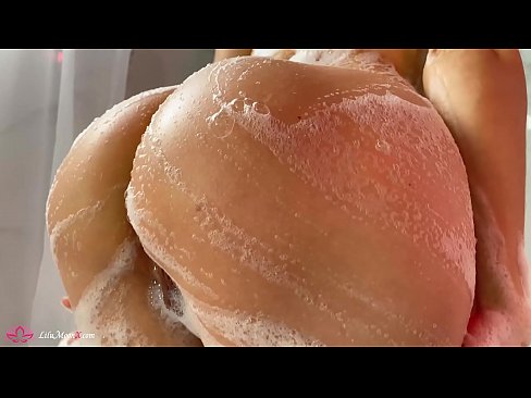 ❤️ Brunette Masturbates Pus karo Vibrator kanggo Intens Orgasme ing Shower ❌ Saru ayu ing pornojv.pornoklinge.ru ️❤